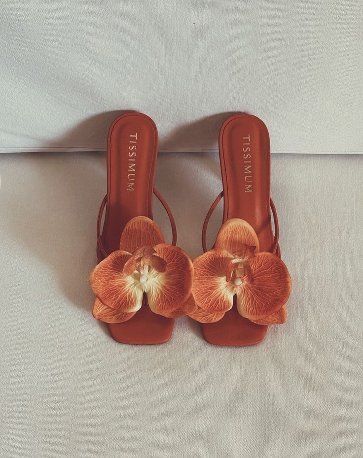 Orchid mule — terracotta